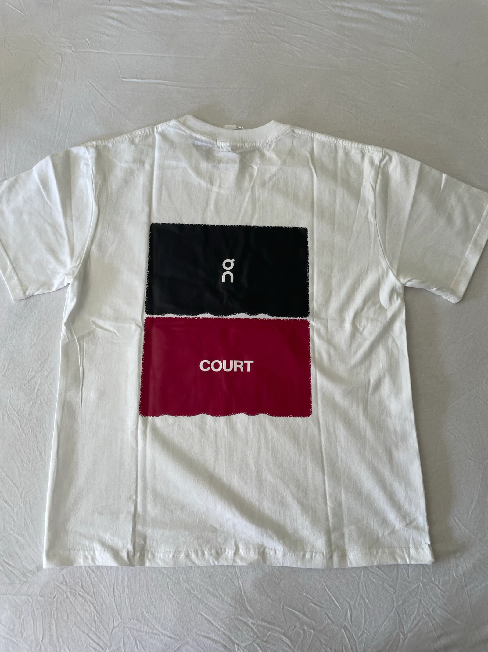 T shirt On